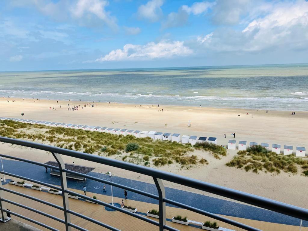شقة Zeezicht Nieuwpoort - Seasight المظهر الخارجي الصورة